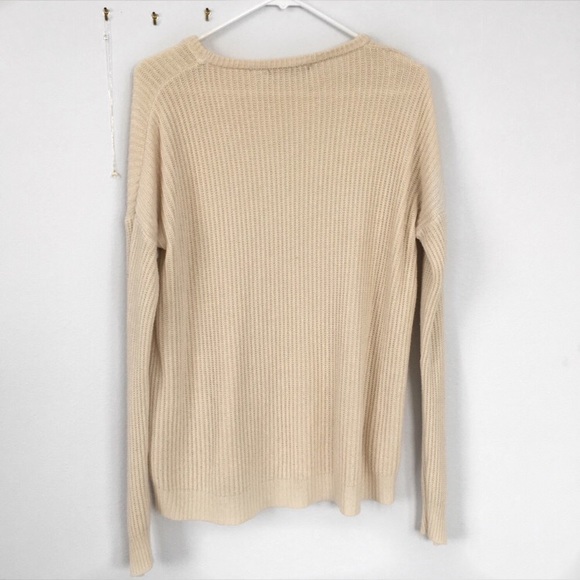 Brandy Melville Sweater - Picture 2 of 3